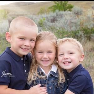 Meet your Posher, Dannielle